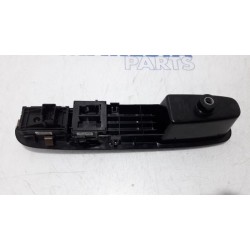 Fiat - Punto Evo - Multi-functional window switch