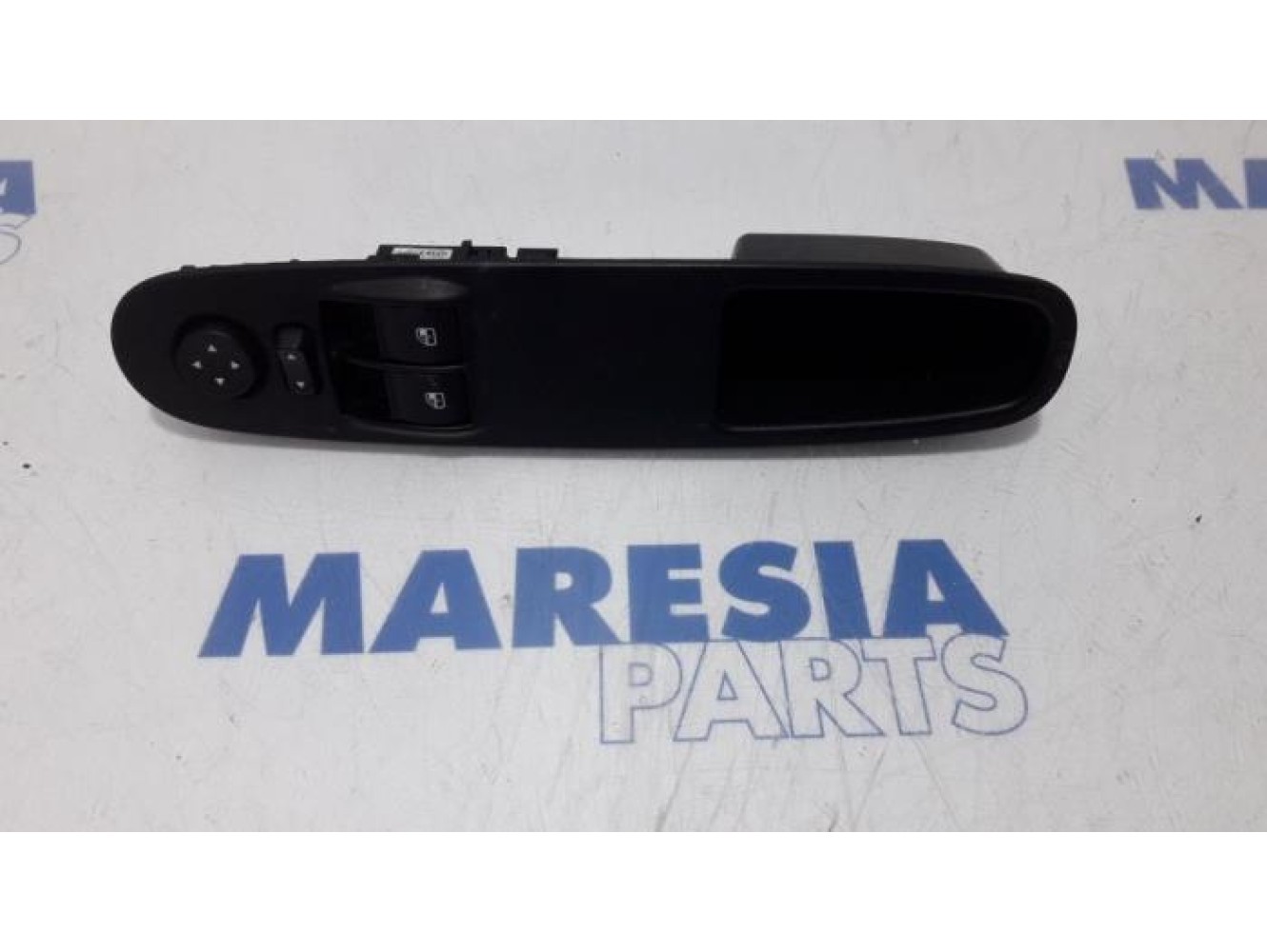 Fiat - Punto Evo - Multi-functional window switch