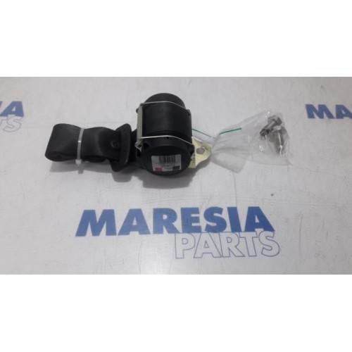 Fiat - Punto Evo - Sicherheitsgurt links hinten