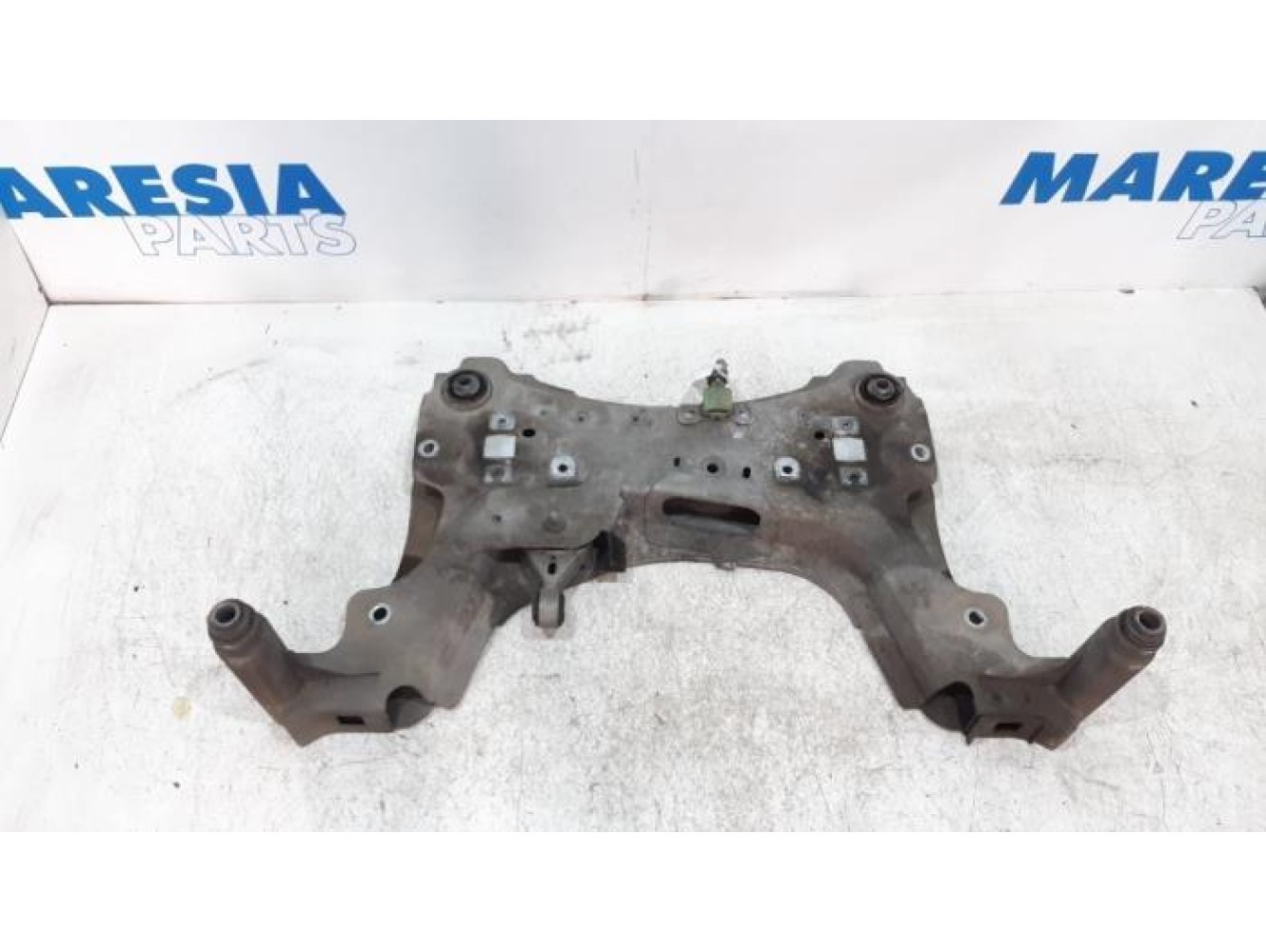 Renault - Scenic - Subframe