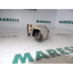 Renault - Laguna - Windscreen washer pump