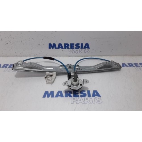 Fiat - Bravo - Rear door window mechanism 4-door, right