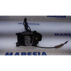 Renault - Scenic - Front door lock mechanism 4-door, right