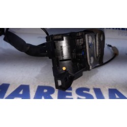 Renault - Scenic - Front door lock mechanism 4-door, right