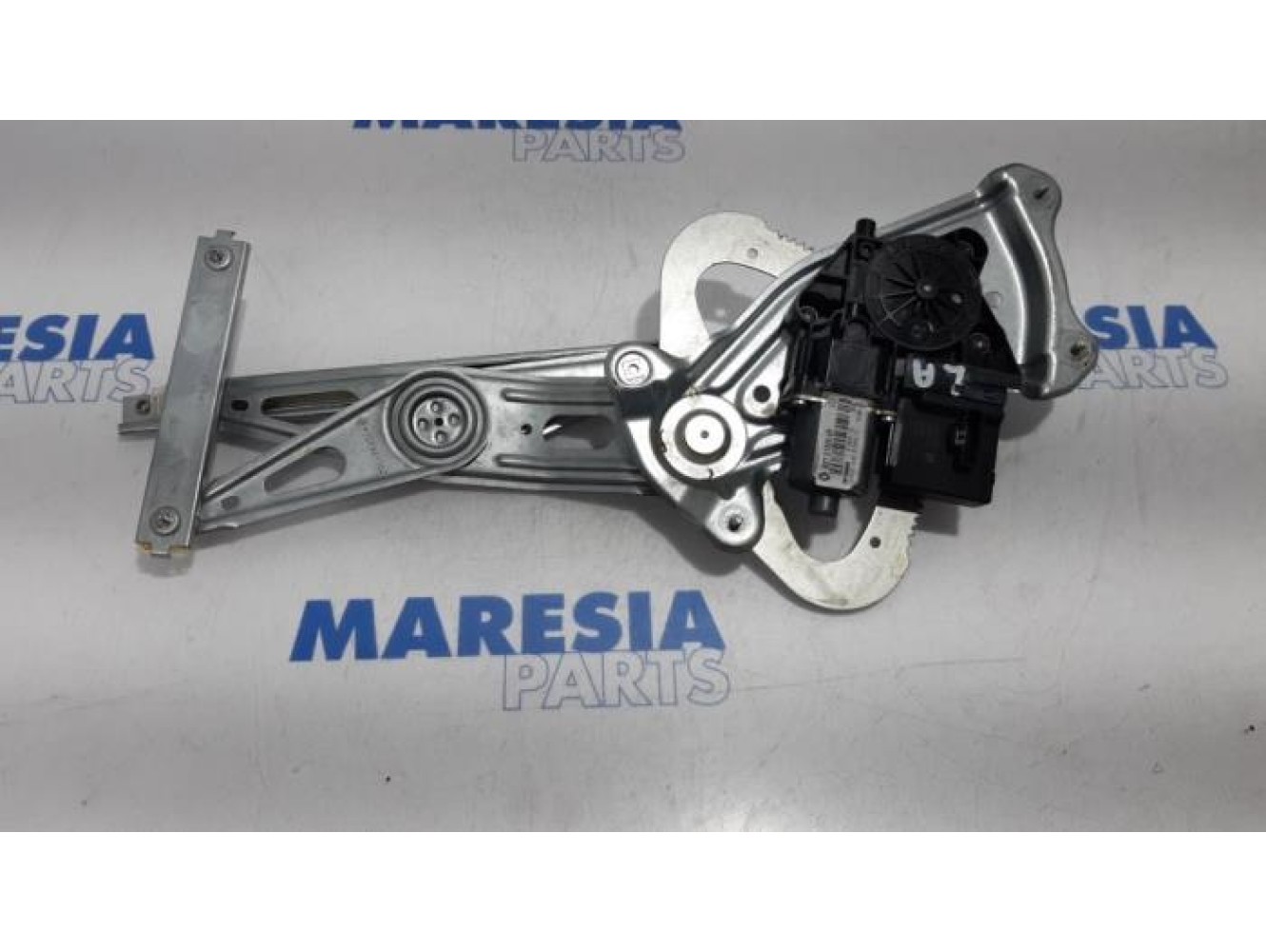 Renault - Scenic - Fenstermechanik 4-türig links hinten