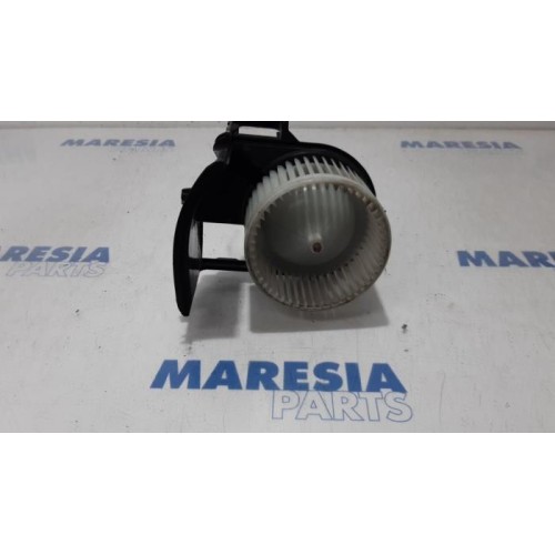 Renault - Kangoo - Heating and ventilation fan motor