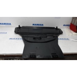 Renault - Scenic - Engine protection panel