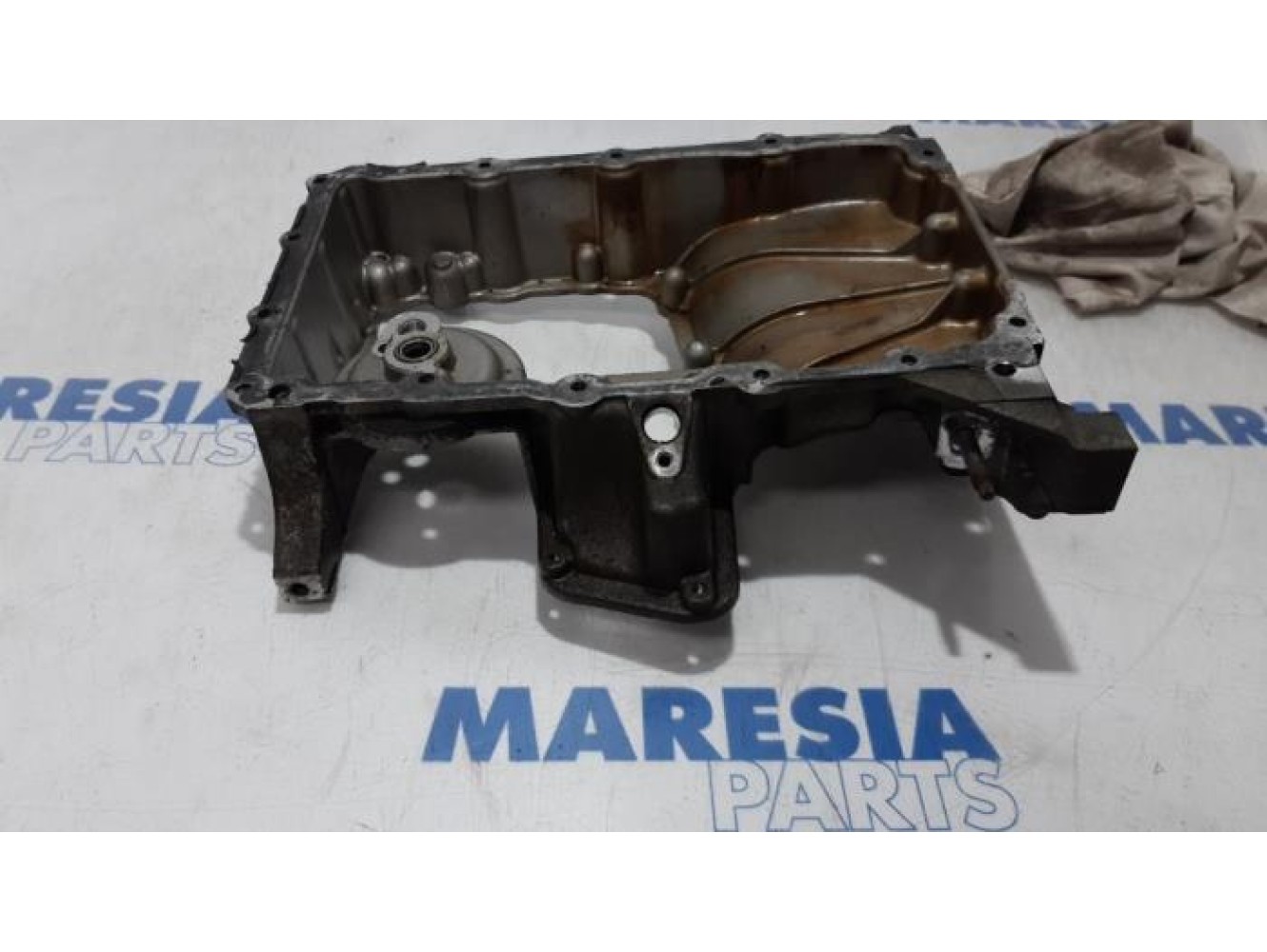Peugeot - 2008 - Sump