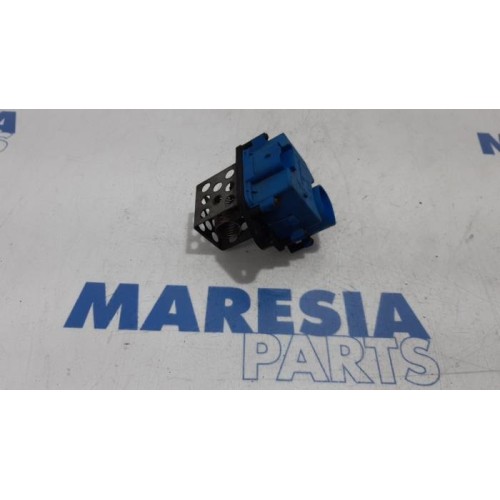 Peugeot - 308 - Cooling fan resistor