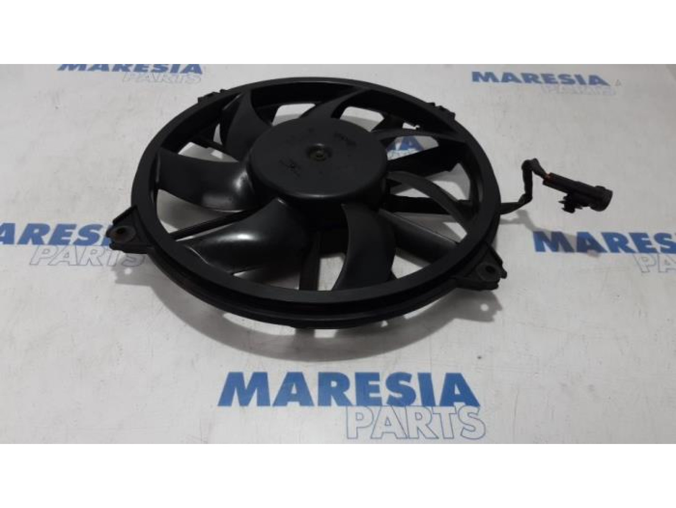 Peugeot - 308 - Fan motor