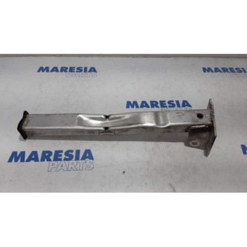 Peugeot - 308 - Subframe