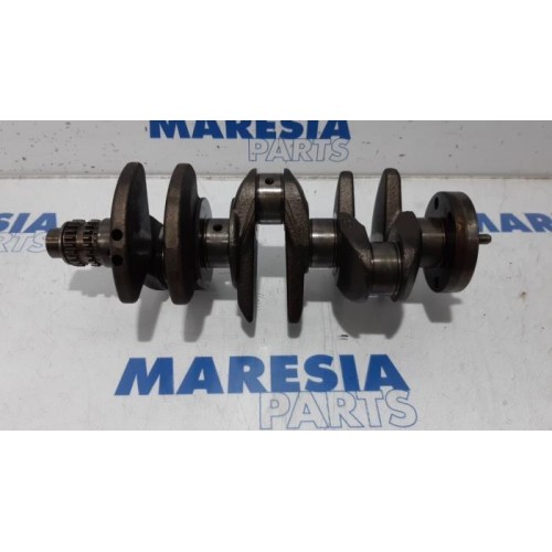 Renault - Clio - Crankshaft