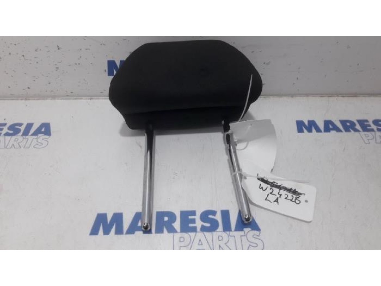 Peugeot - 508 - Headrest