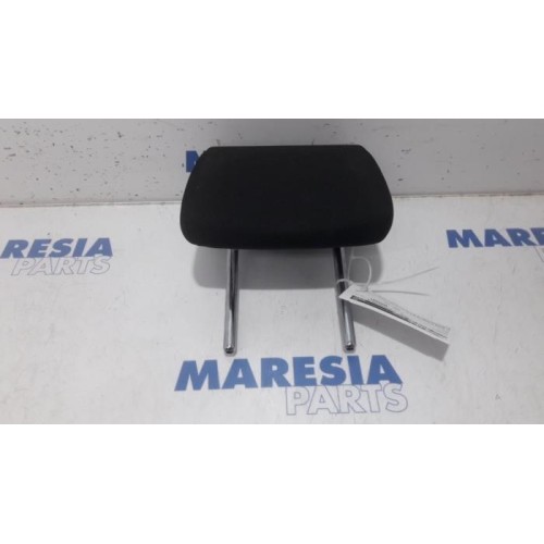 Peugeot - 3008 - Headrest