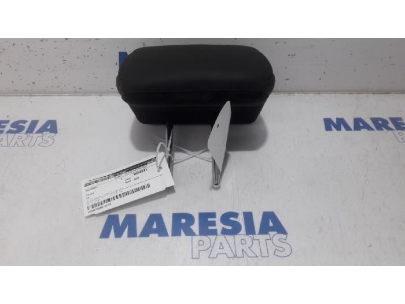 Citroen - C6 - Headrest