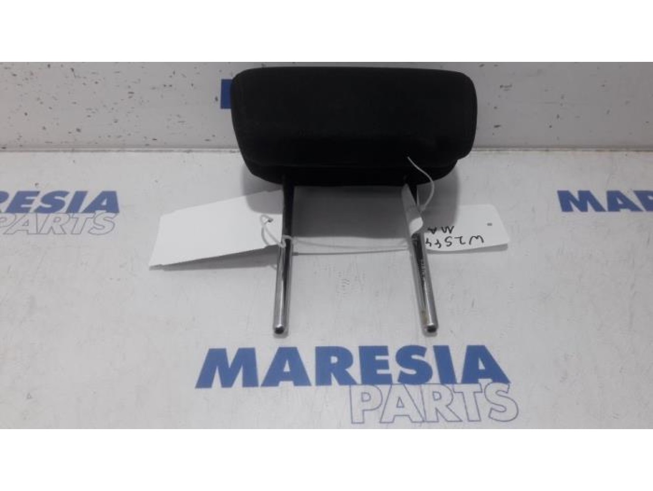 Alfa Romeo - Giulietta - Headrest