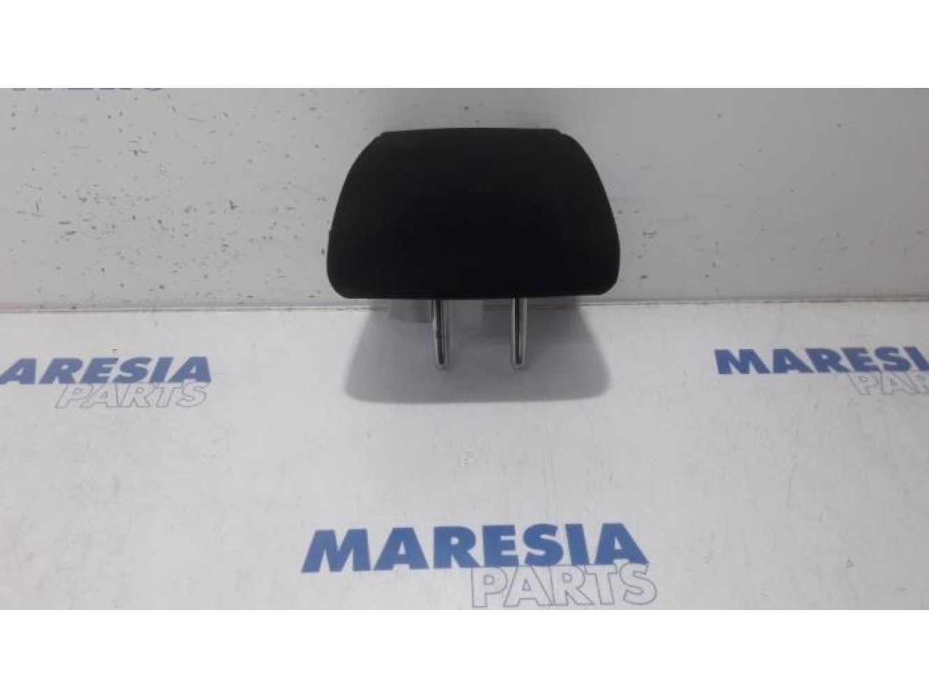 Peugeot - 308 - Headrest