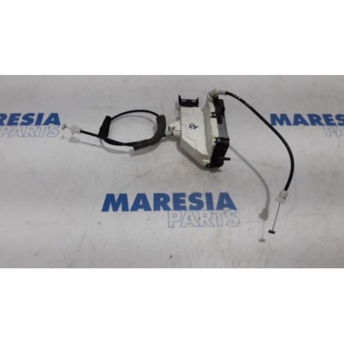 Peugeot - 308 - Front door lock mechanism 4-door, right