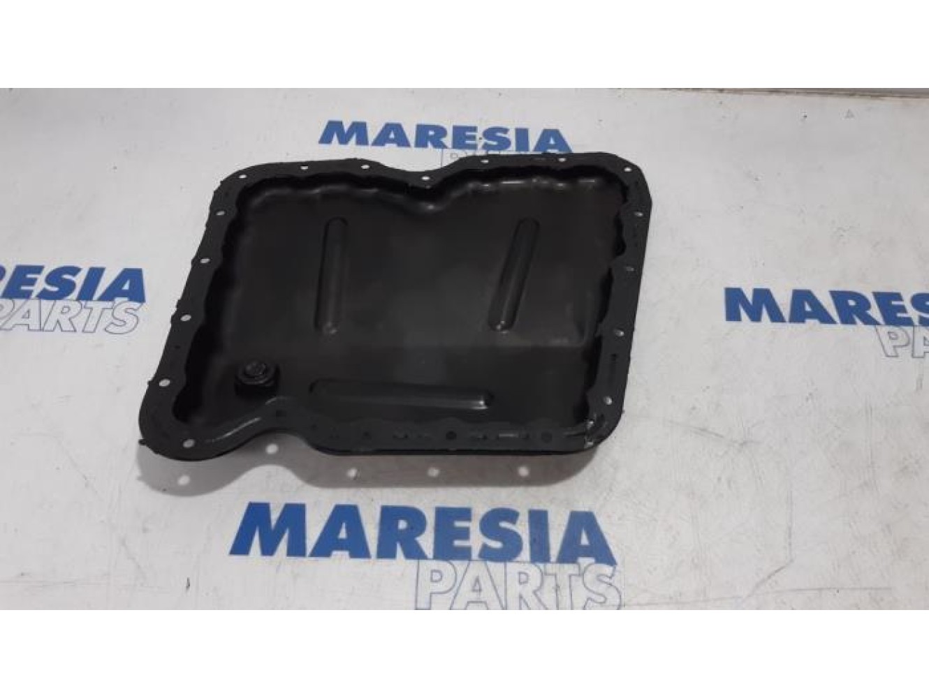 Renault - Trafic - Sump
