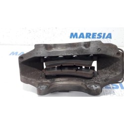 Audi - Q7 - Front brake calliper, right