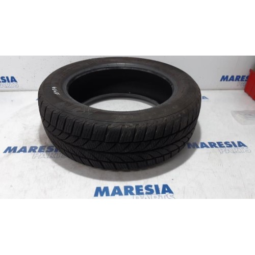 Peugeot - 207 - Winter tyre