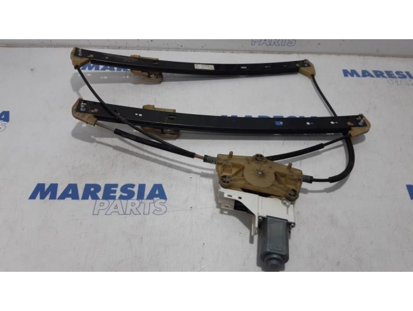 Audi - Q7 - Window mechanism 4-door, front left
