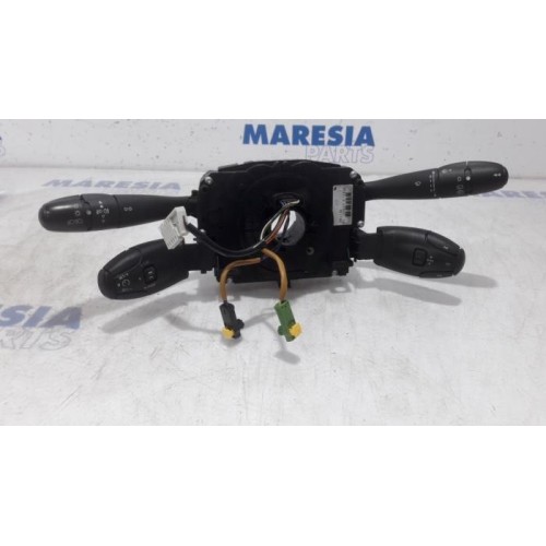 Peugeot - 207 - Steering column stalk