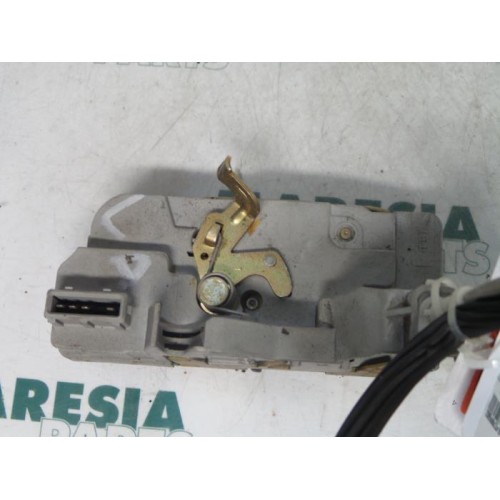 Peugeot - 307 - Rear door lock mechanism 4-door, left