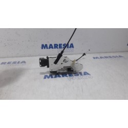 Peugeot - 207 - Front door lock mechanism 4-door, right