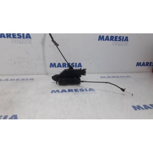 Peugeot - 207 - Front door lock mechanism 4-door, right