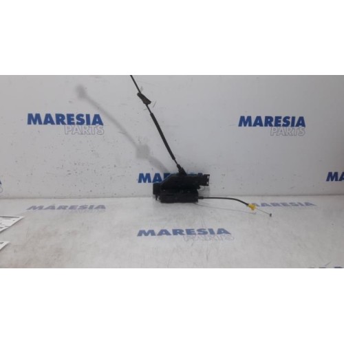 Peugeot - 207 - Rear door mechanism 4-door, right