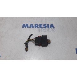 Peugeot - 207 - Relay