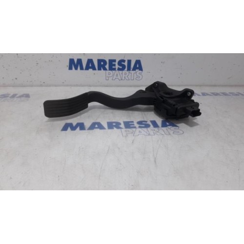 Peugeot - 207 - Gaspedaalpositie Sensor
