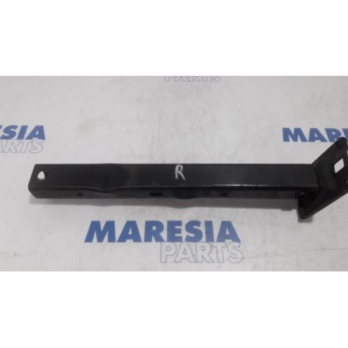Peugeot - 207 - Subframe