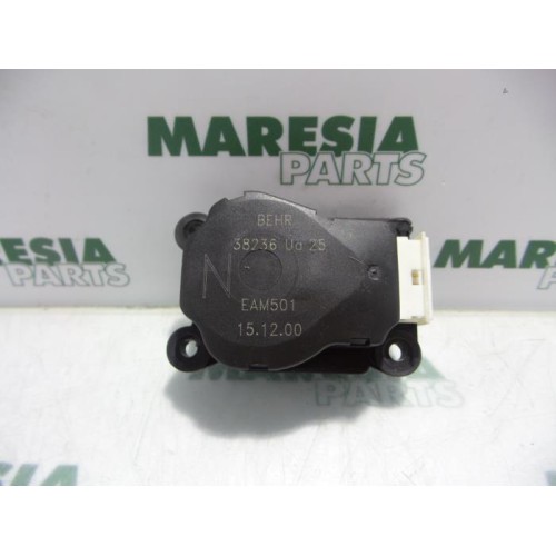 Peugeot - 206 - Heater valve motor