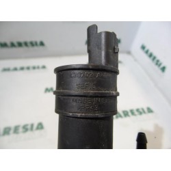 Renault - Laguna - Scheibensprüherpumpe vorne