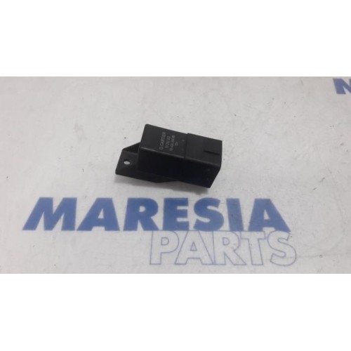 Peugeot - 5008 - Glow plug relay