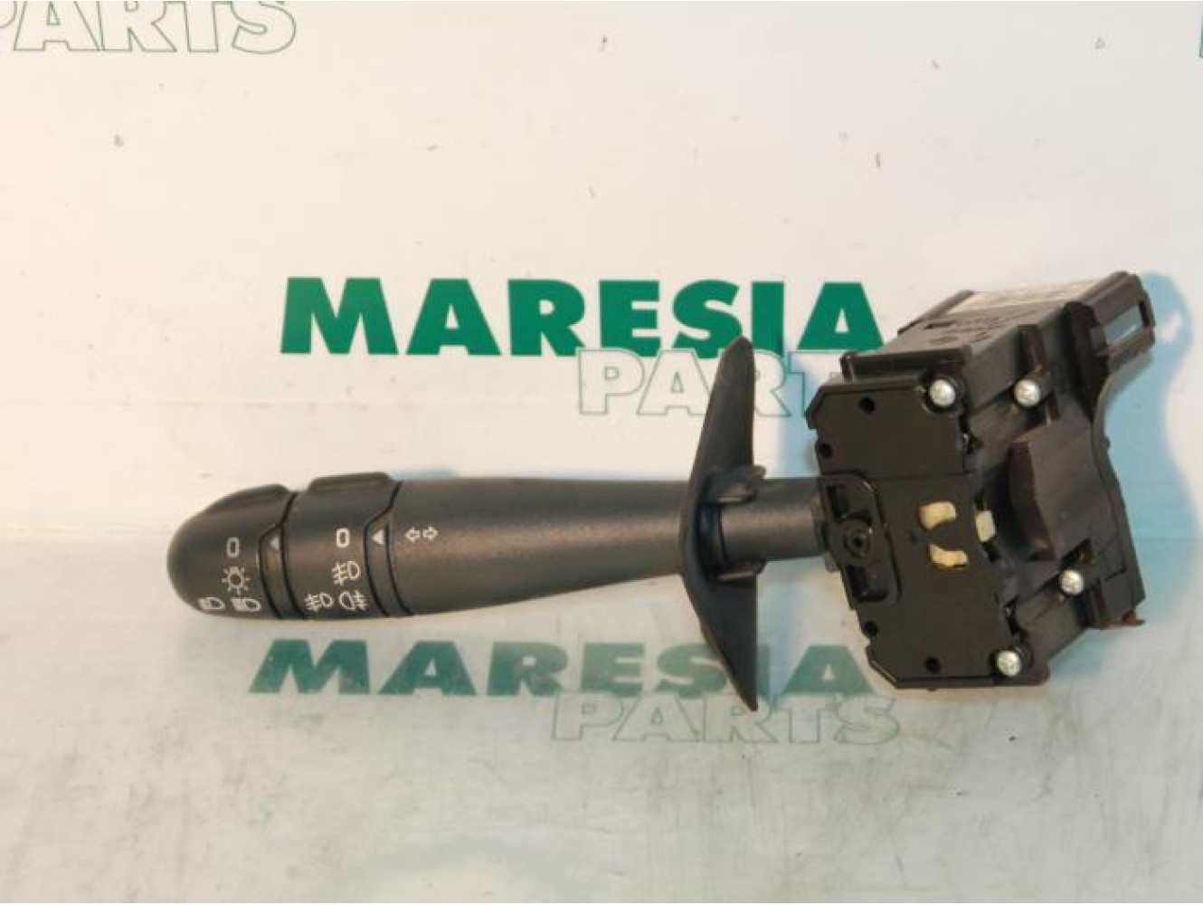 Renault - Megane Scenic - Indicator switch