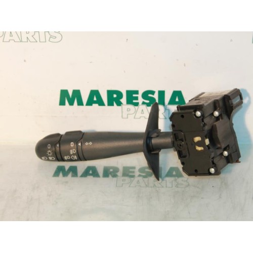 Renault - Megane Scenic - Indicator switch