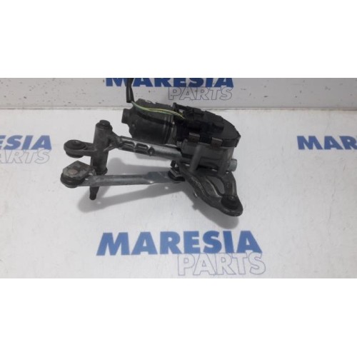 Peugeot - 5008 - Front wiper motor