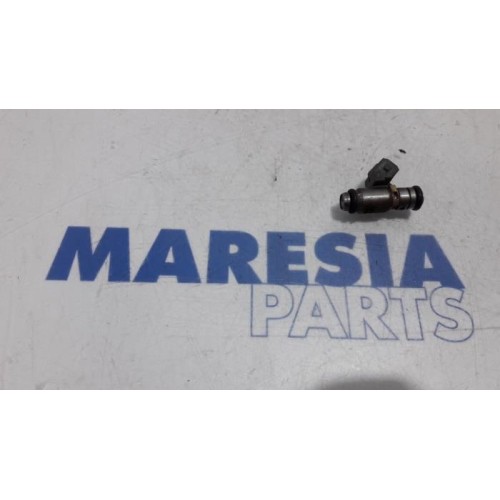 Renault - Megane - Injector (petrol injection)