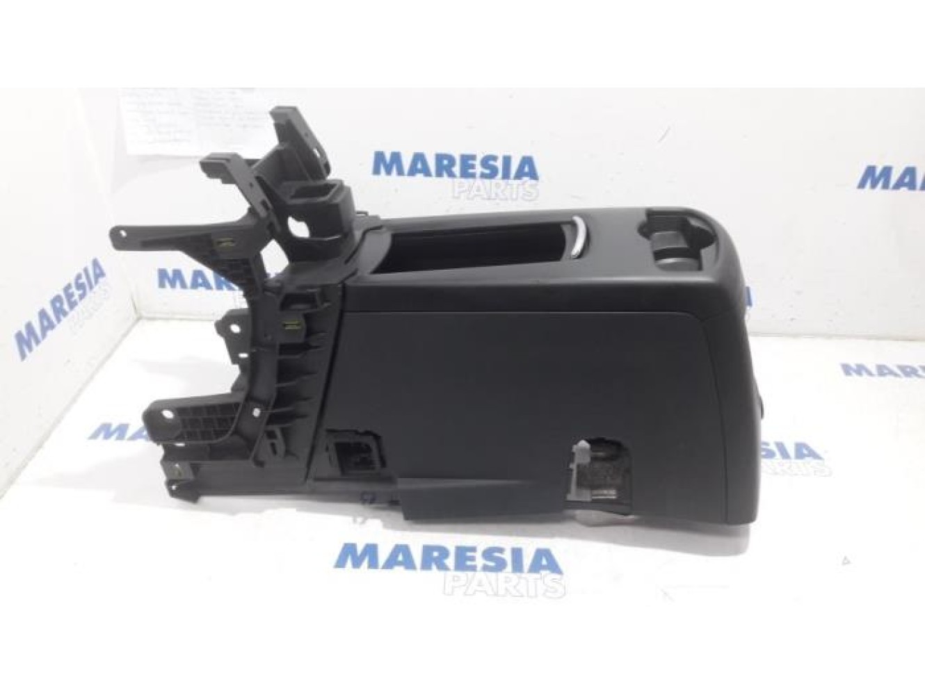 Peugeot - 5008 - Middle console