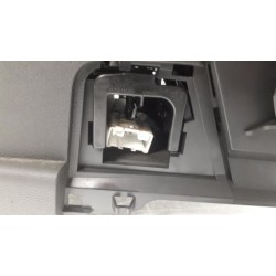 Peugeot - 5008 - Middle console