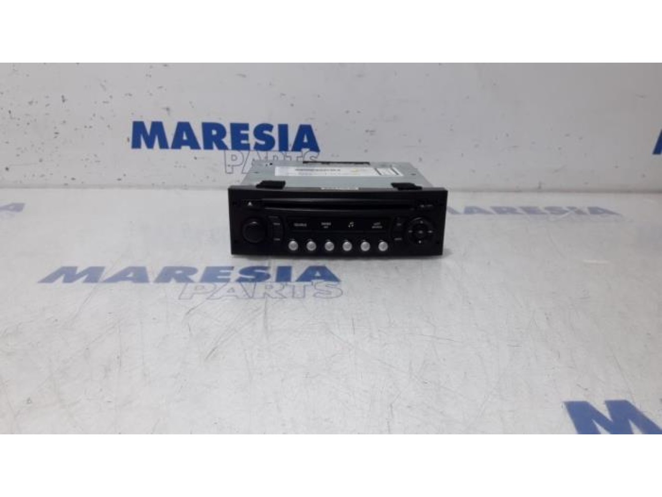 Peugeot - 5008 - Radio CD player