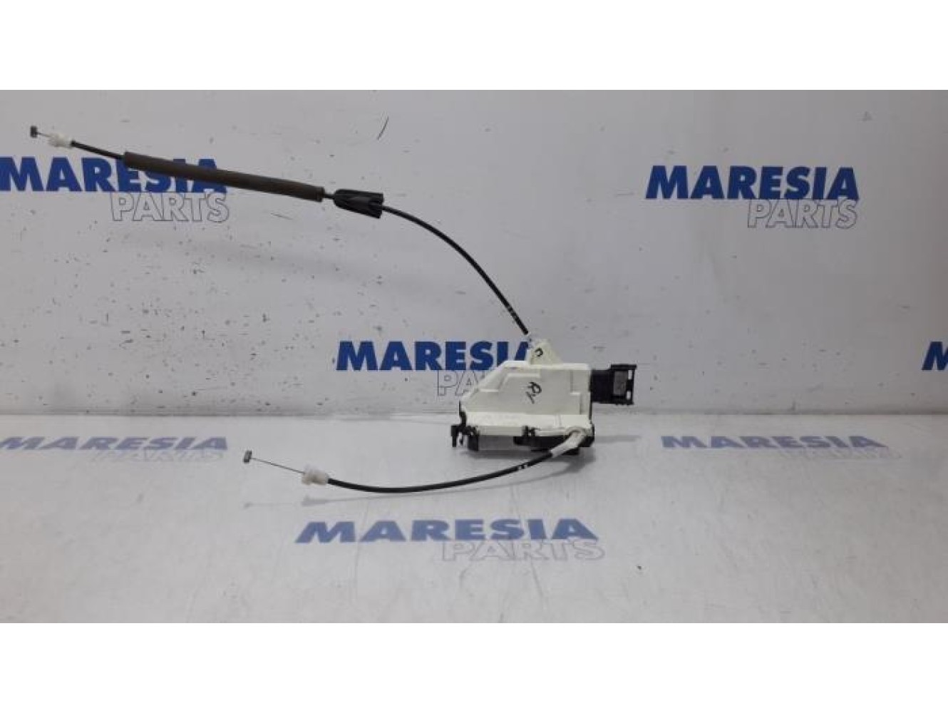 Peugeot - 5008 - Front door lock mechanism 4-door, right