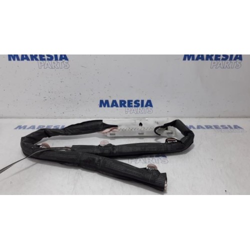 Peugeot - 5008 - Airbag plafond droite