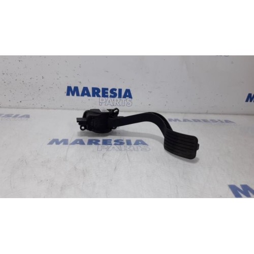 Peugeot - 5008 - Throttle pedal position sensor