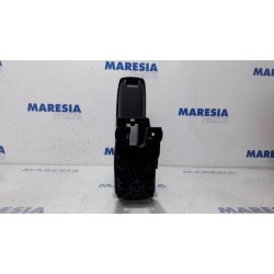 Citroen - DS3 - Armrest