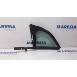 Citroen - DS3 - Quarter light, front right