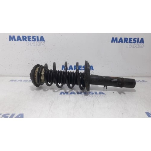 Citroen - DS3 - Front shock absorber rod, right